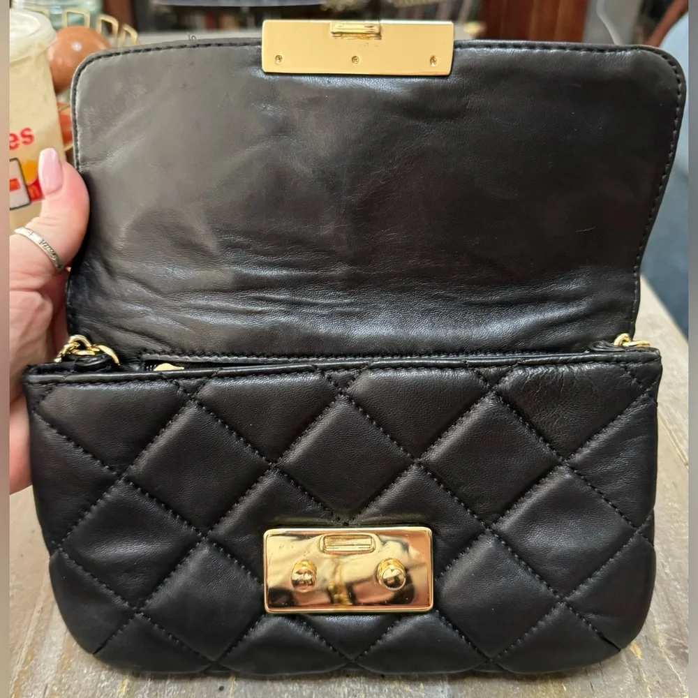 MICHAEL Michael Kors Black Quilted Shoulder Bag with Gold Chain - Picture 7 of 14